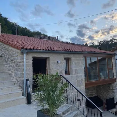 Casa Con Encanto En Ribeira Sacra Semesterbostad *
