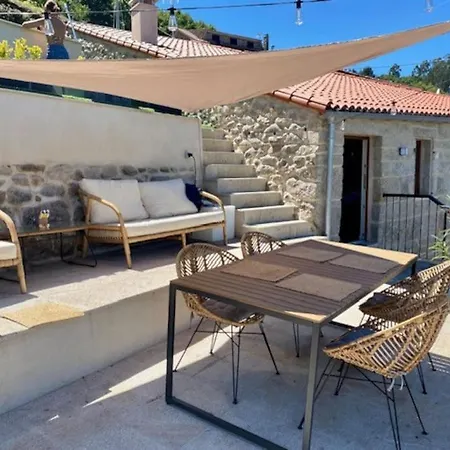 Casa Con Encanto En Ribeira Sacra Semesterbostad Ourense